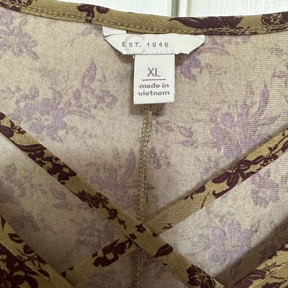 Cato Est. 1948 j/m sportswear floral high-low top size XL - Picture 7 of 7
